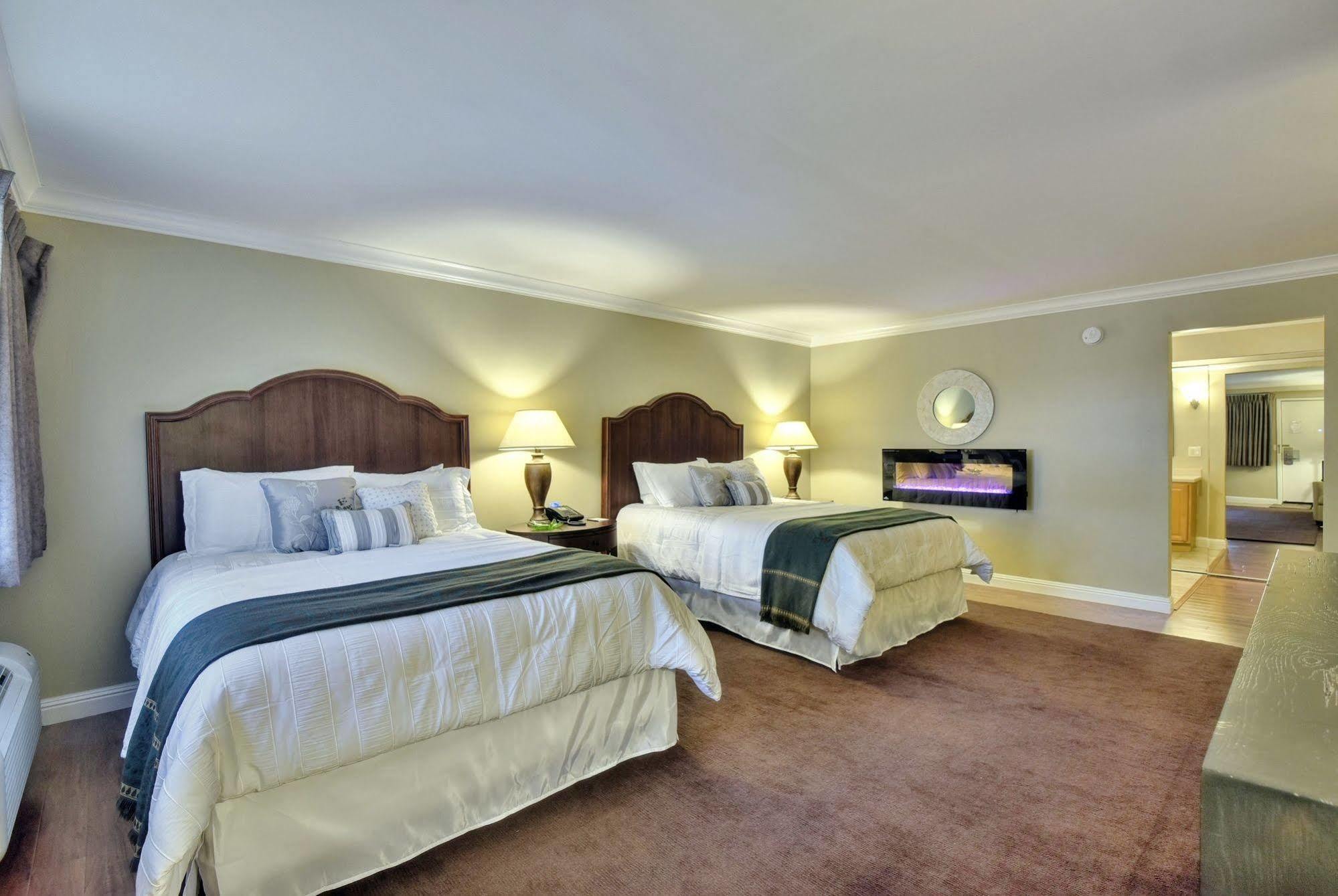 Stanford Terrace Inn Пало Алто Екстериор снимка