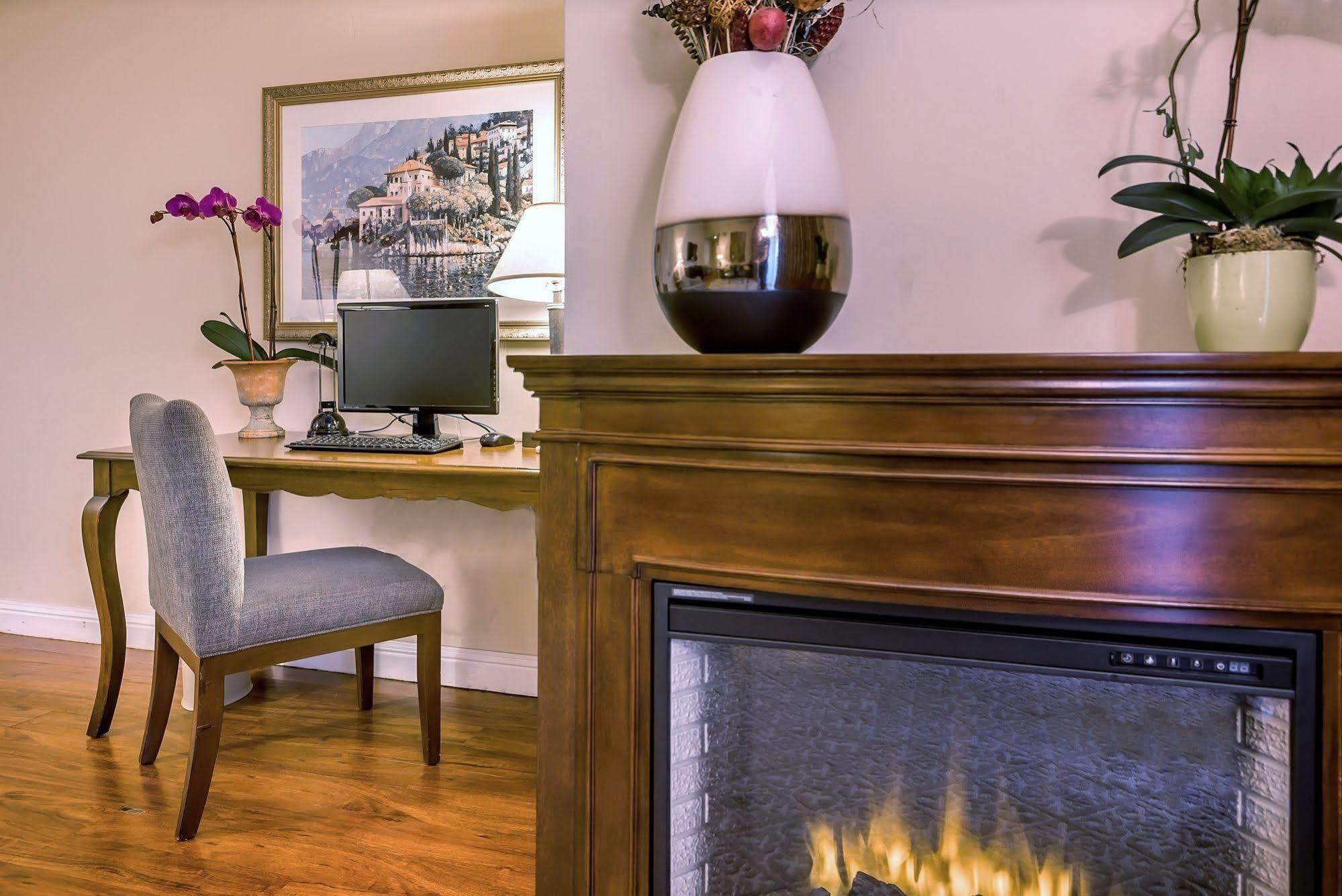 Stanford Terrace Inn Пало Алто Екстериор снимка